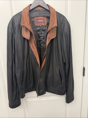 Johnston & Murphy Black Leather Bomber Jacket w/ Brown Collar, Thermolite lined.